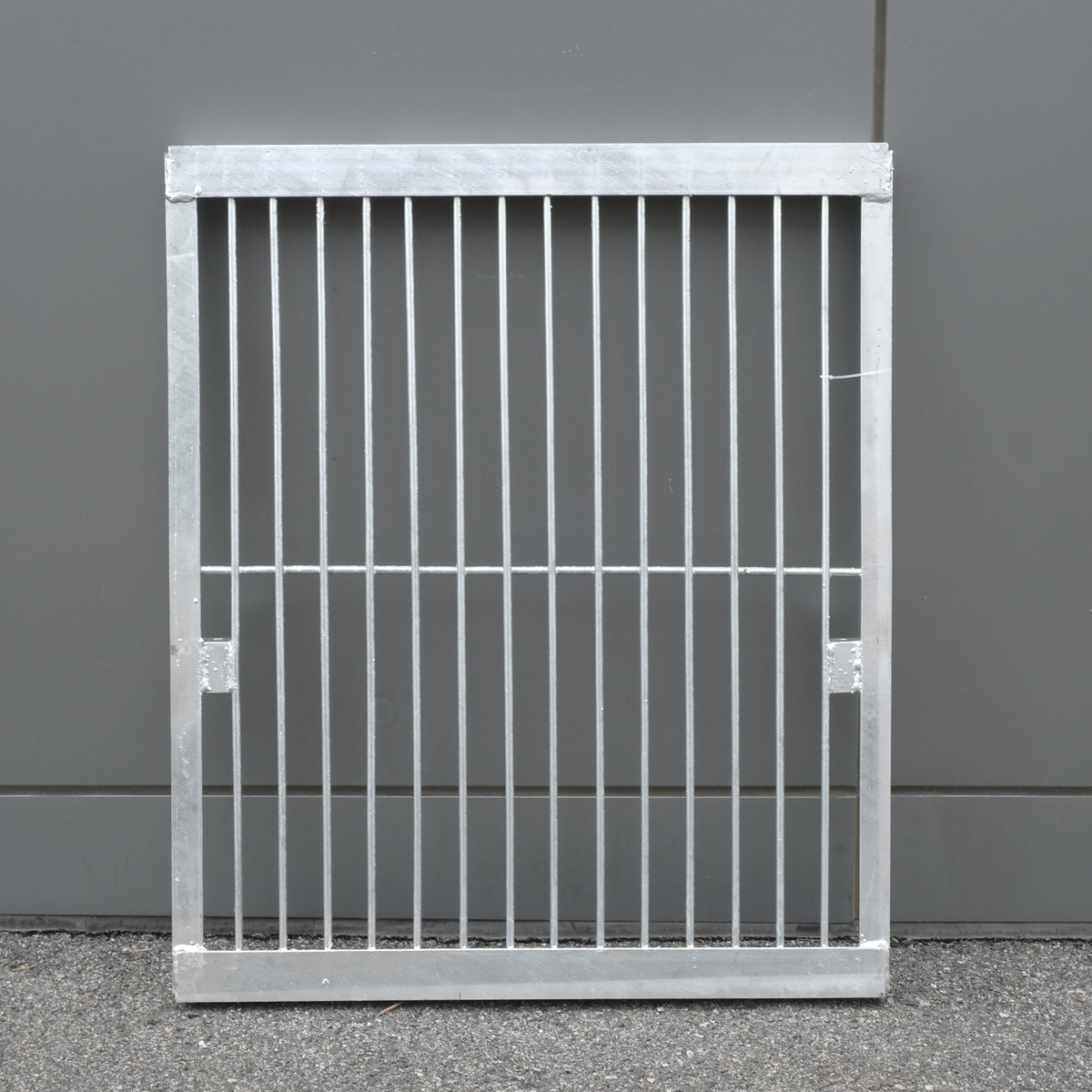 AMA STEEL BASE GALV 2 Basket