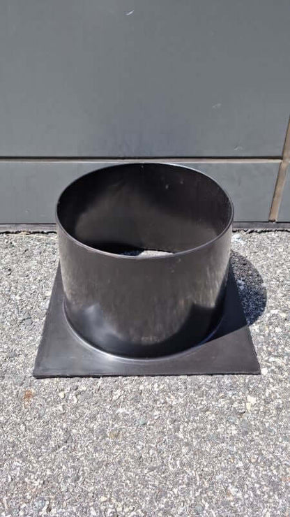 Pot Neck Small BLACK R50 - durable black cray pot neck with 230mm diameter, ideal for replacements or custom builds.