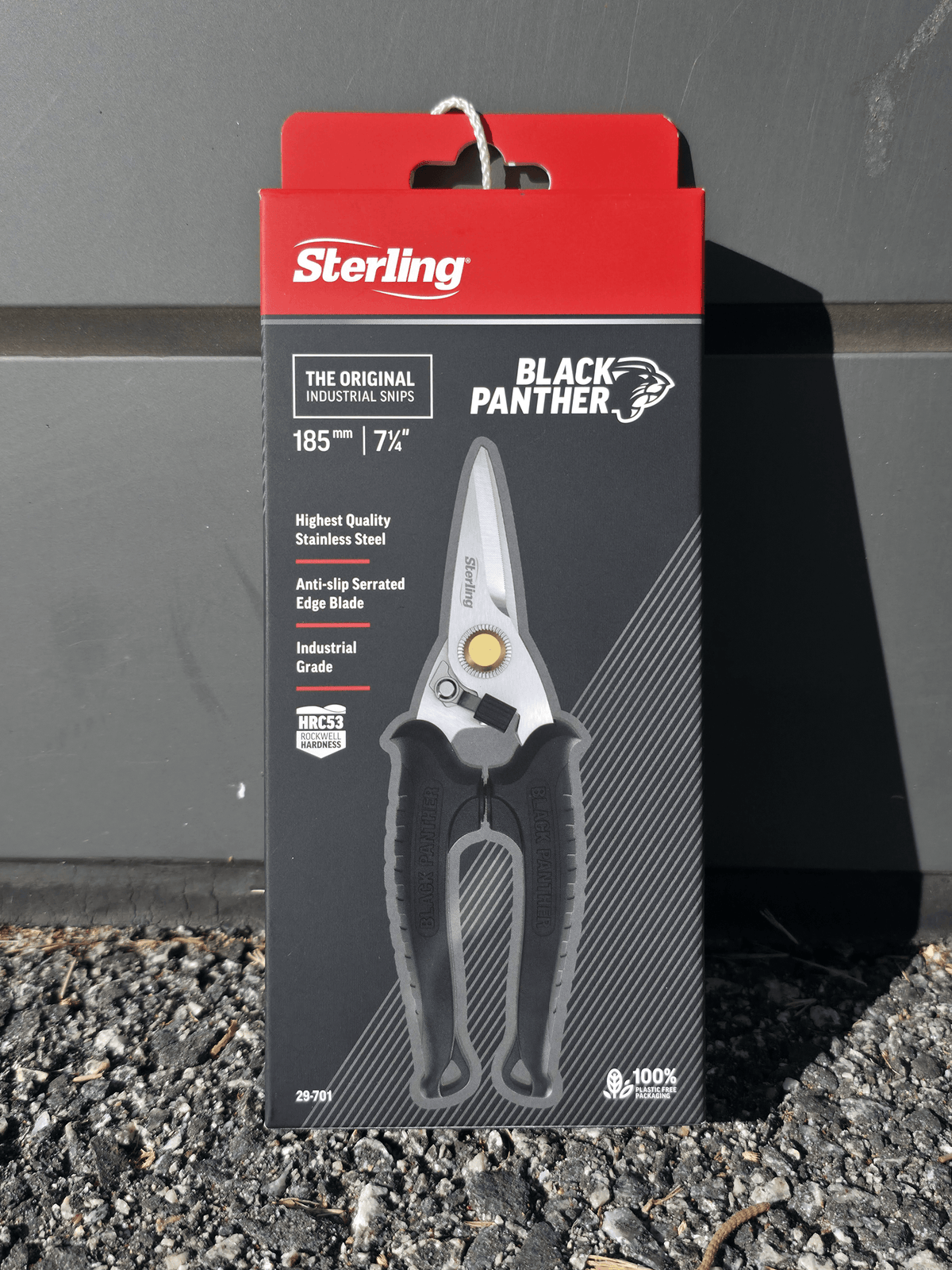 ROPE SCISSORS BLK 185MM industrial stainless steel scissors with anti-slip serrated edge blade.